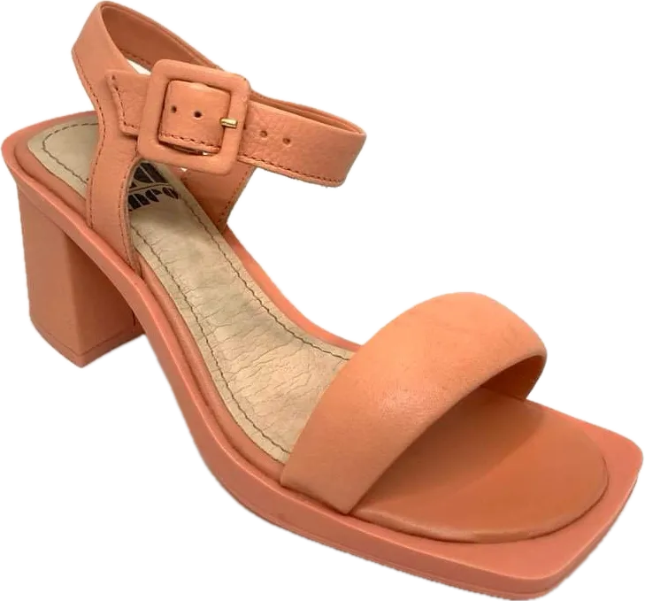 Friendly Sandals - Peach