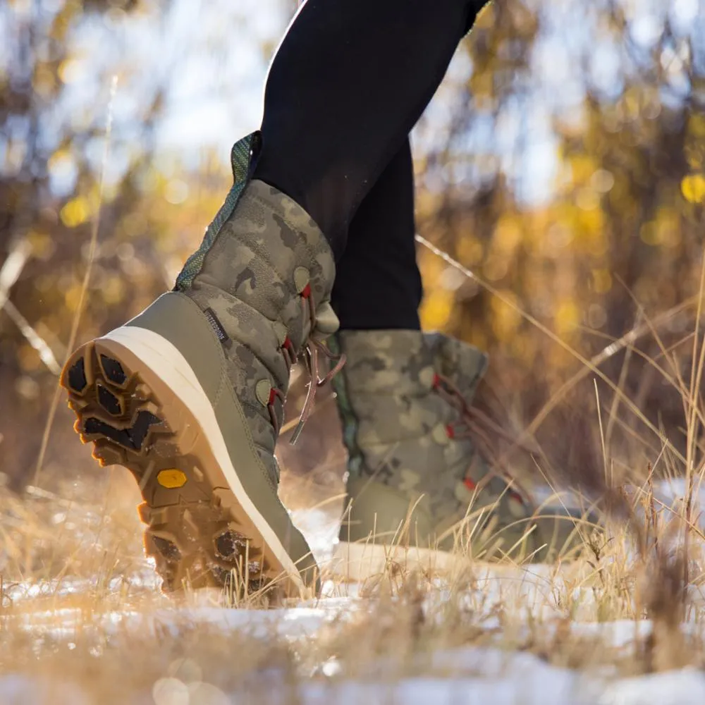 Muck Footwear  Women's Arctic Ice Vibram Arctic Grip All Terrain Arctic Ice Green M