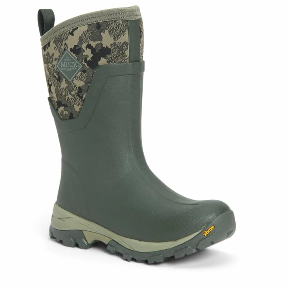 Muck Footwear  Women's Arctic Ice Vibram Arctic Grip All Terrain Arctic Ice Green M