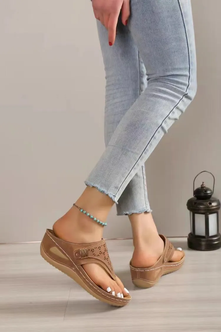 Women’s Wedge Roman Sandals in 3 Colors